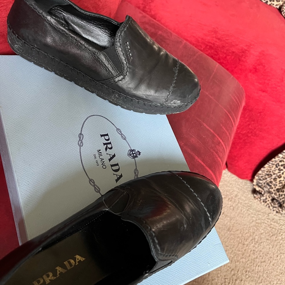 Prada authentic shoes size 8 black
